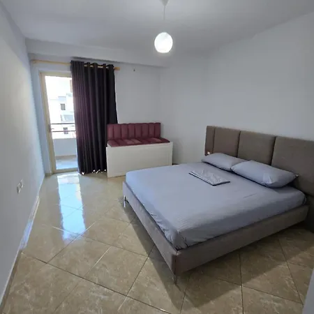 As Apartment *